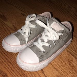 Converse grey and light pink size 9